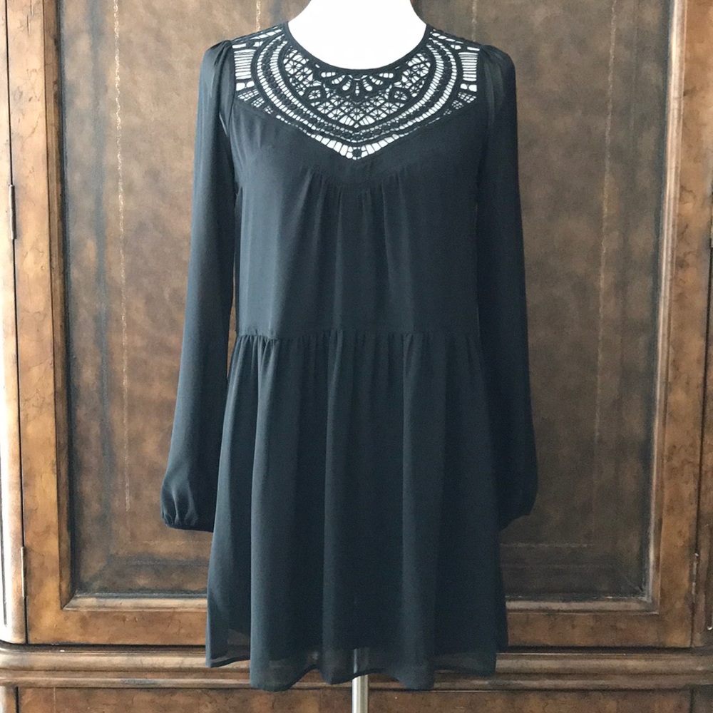 Express Boho Mini Dress - Picture 3 of 8